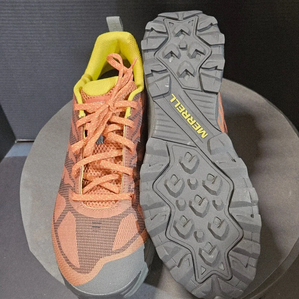 Merrell Shoes 11.5 Trail Running Hiking Orange Lime Grip Like new Condition